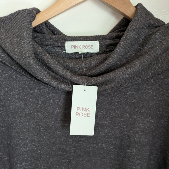 🆕 Pink Rose Sweater Charcoal Gray Cowl Neck XL Thumb Holes Long Sleeves - Picture 4 of 15